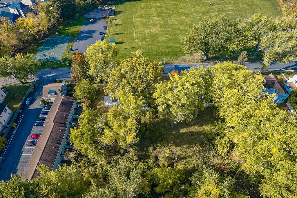 Photo of 19 Atherton Avenue, Nashua, NH 03064 (MLS # 5068298)