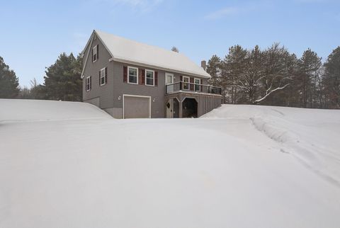Photo of 102 Bluebird Road, Williamstown, VT 05679 (MLS # 5071928)