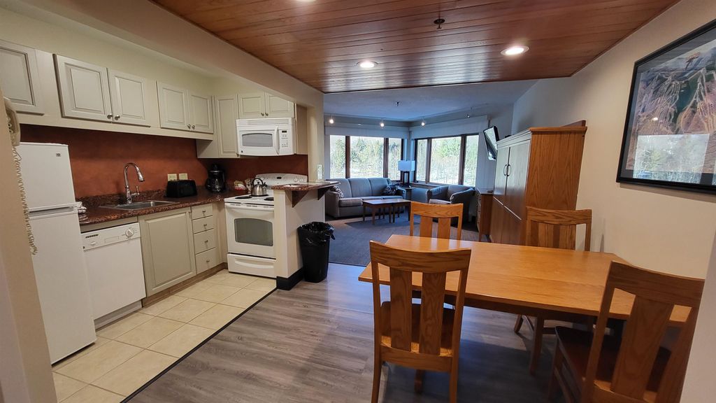 Photo of 90 Loon Mountain Road #1061D, Lincoln, NH 03251 (MLS # 5072221)