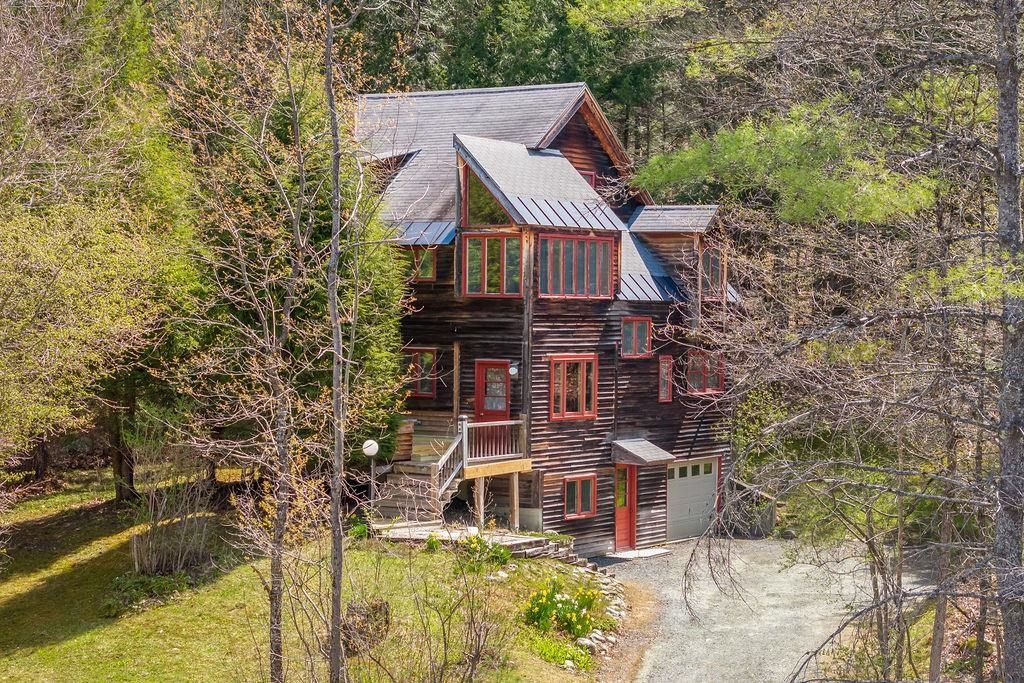 Photo of 20 Haskins Road, Hanover, NH 03755 (MLS # 5086172)