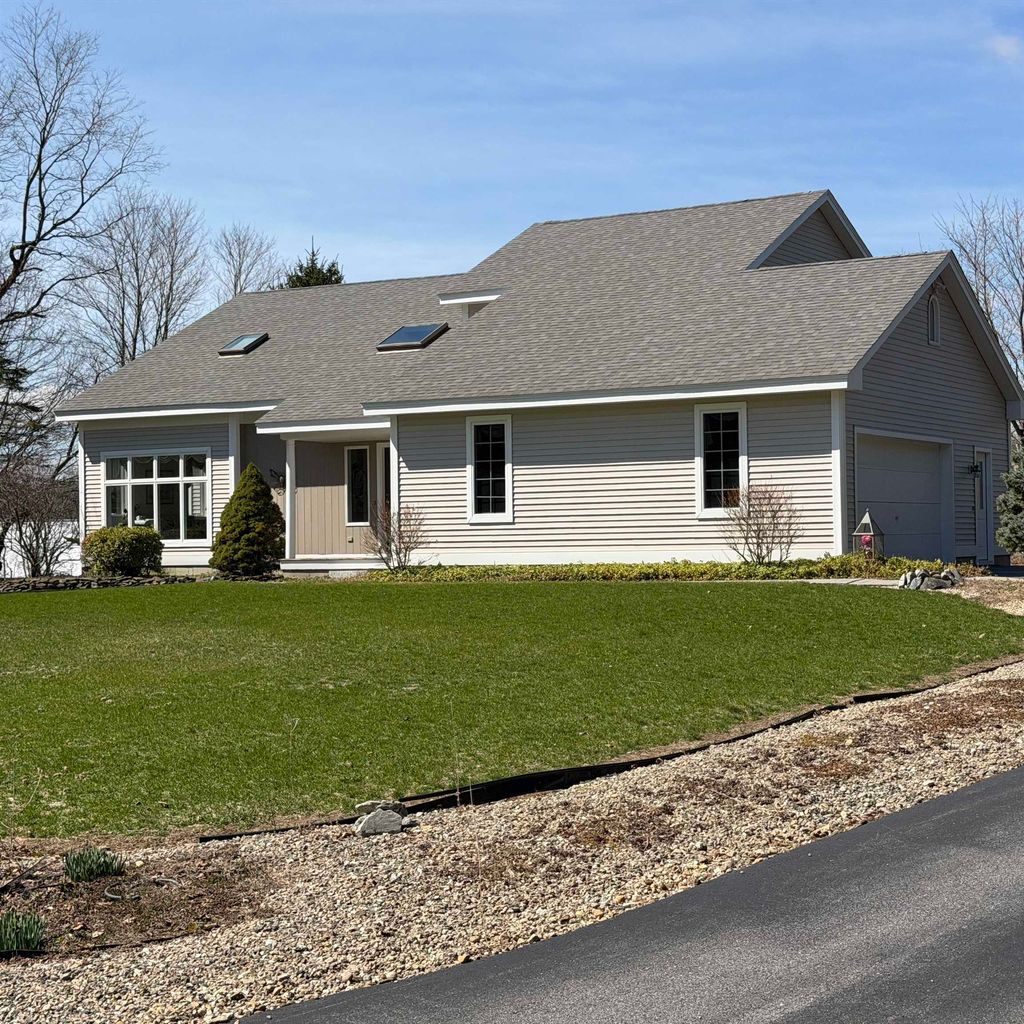 Photo of 11 Captain Parker Drive, Lee, NH 03861 (MLS # 5085044)