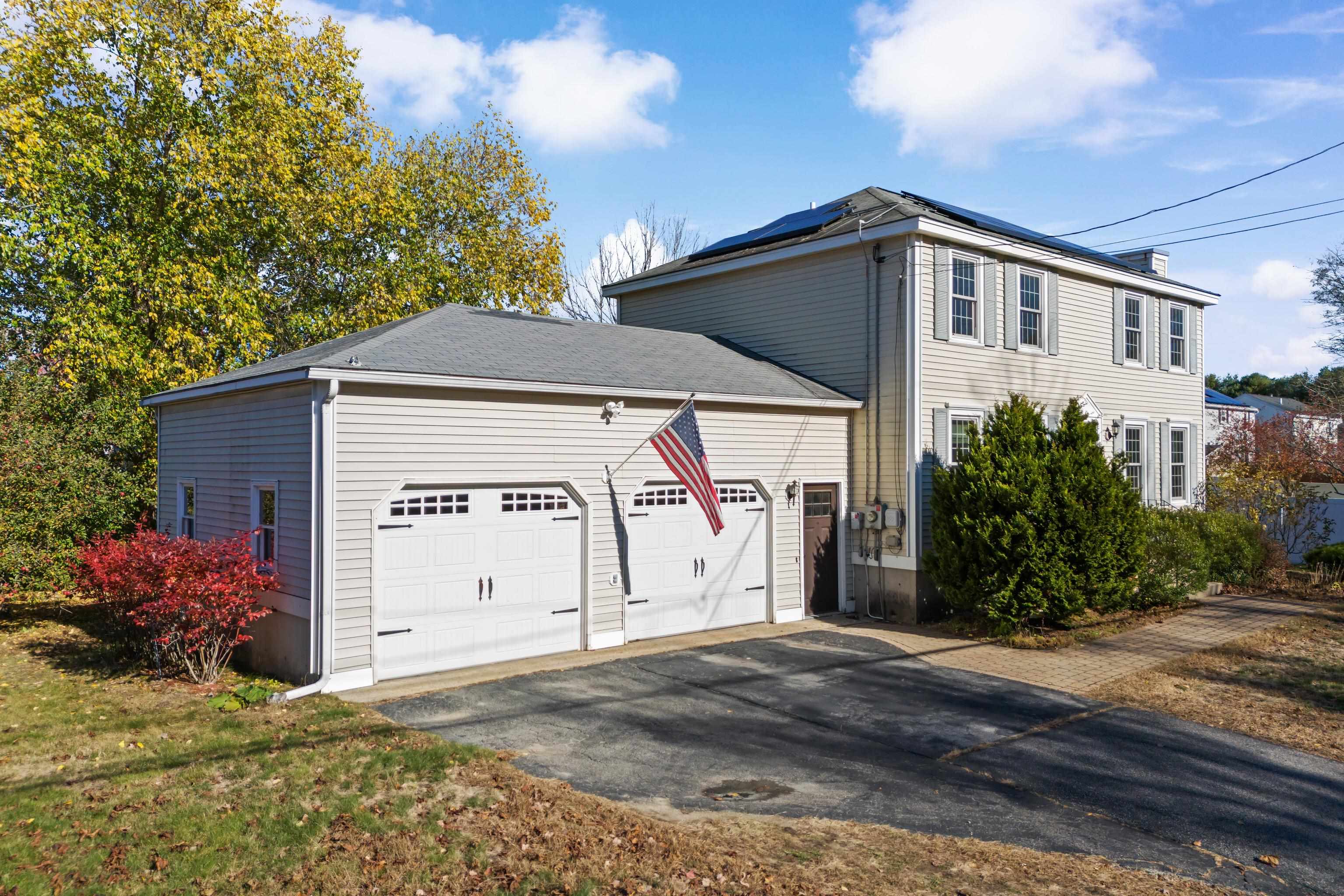 3036 Bodwell Road