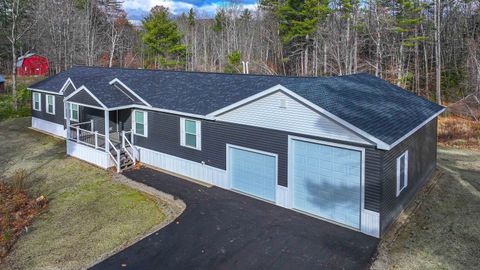 Photo of 1440 East Conway Road, Conway, NH 03813 (MLS # 5070495)