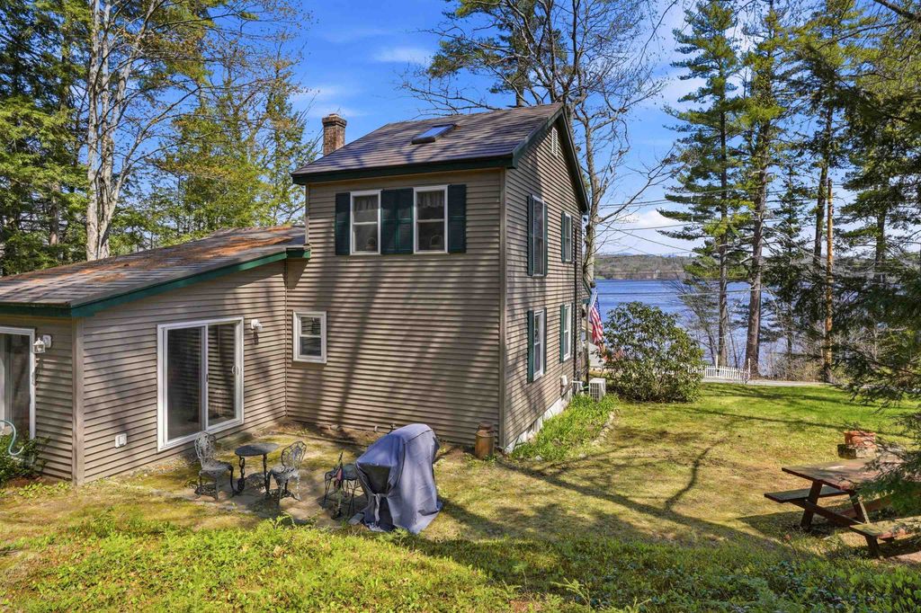Photo of 316 Webster Lake Road, Franklin, NH 03235 (MLS # 5087735)