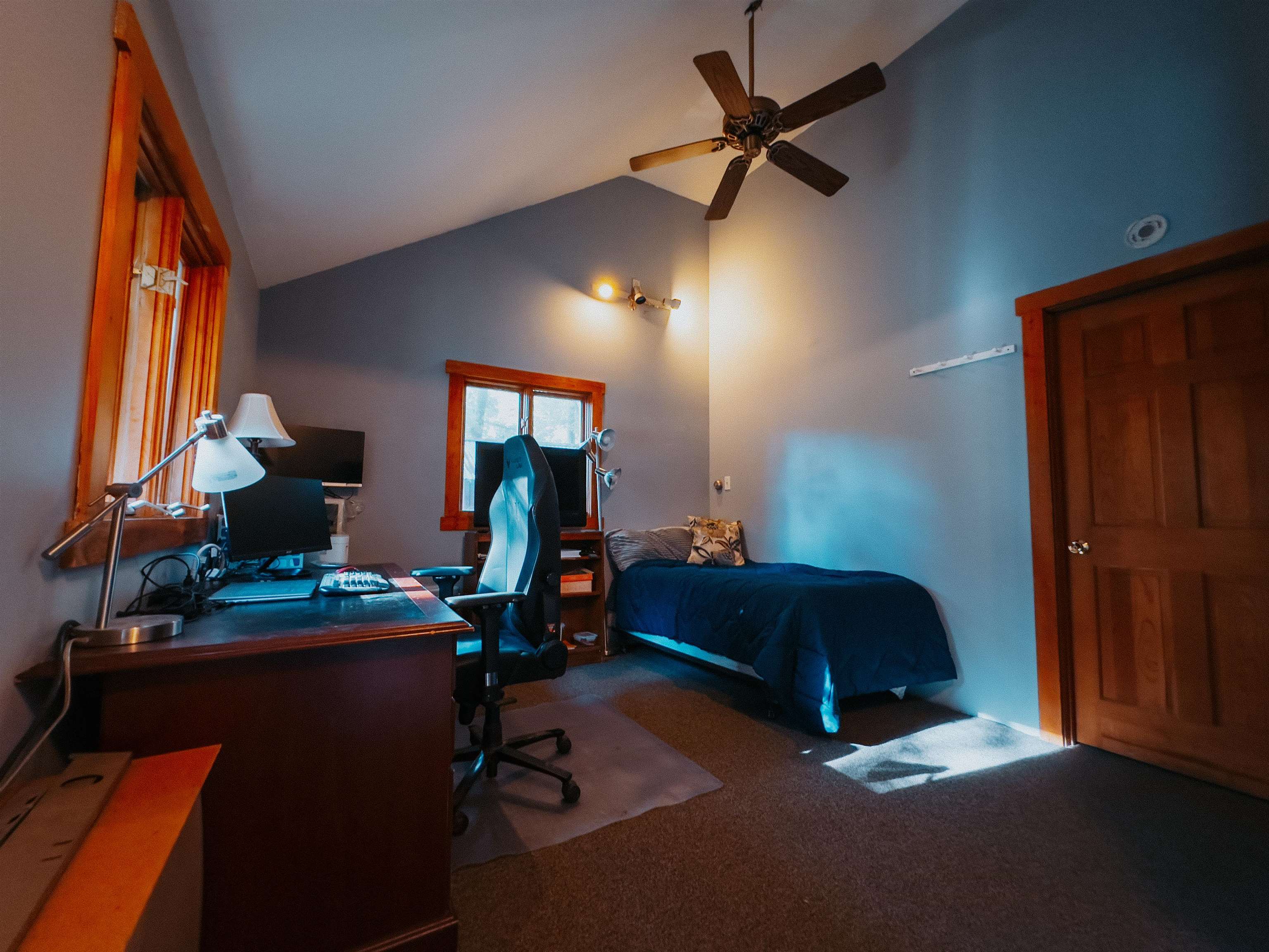 Bedford, New Hampshire 03110, United States, 3 Bedrooms Bedrooms, ,3 BathroomsBathrooms,Residential,Active,220686