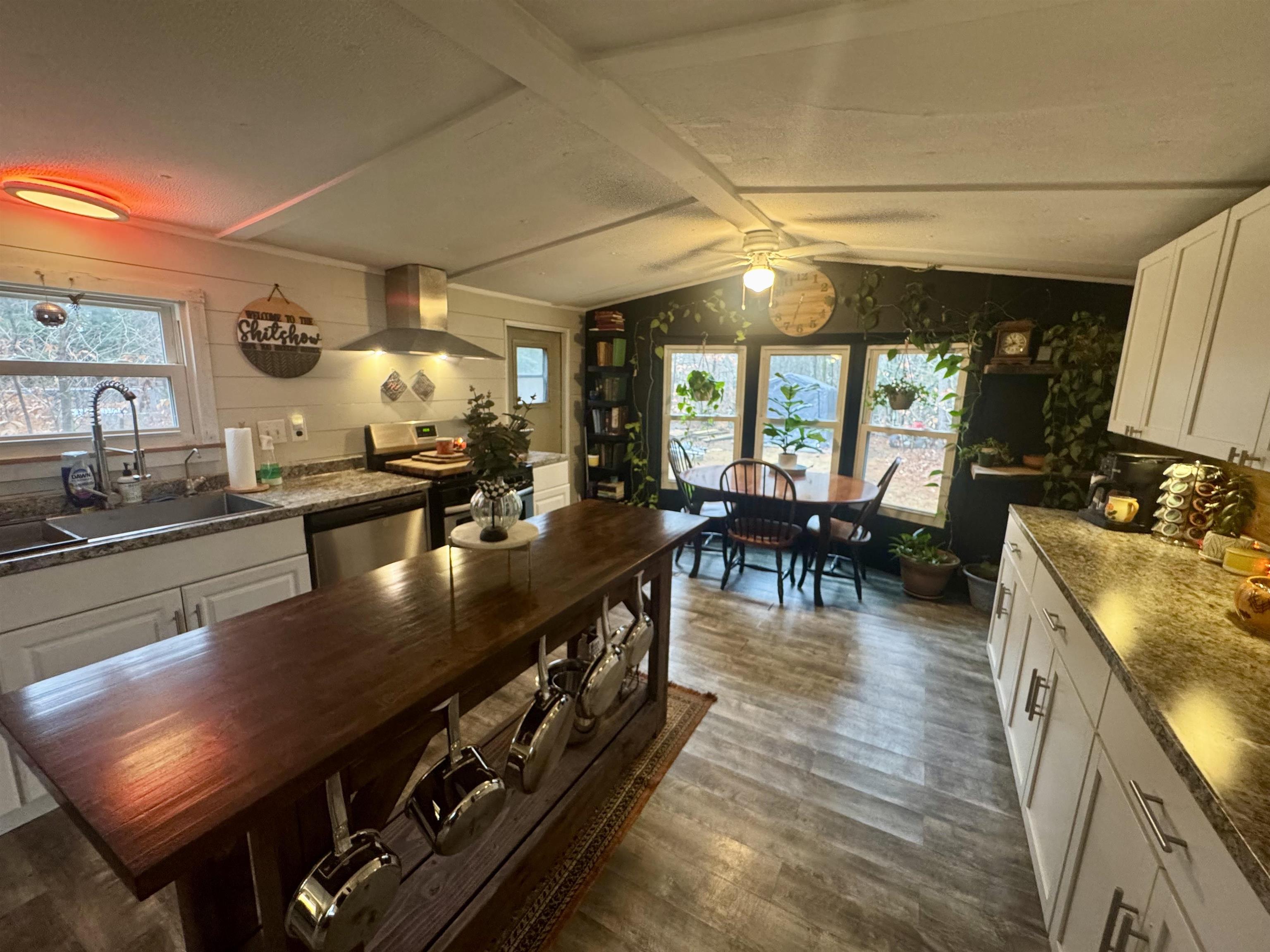 5 Chamberlain Court 56