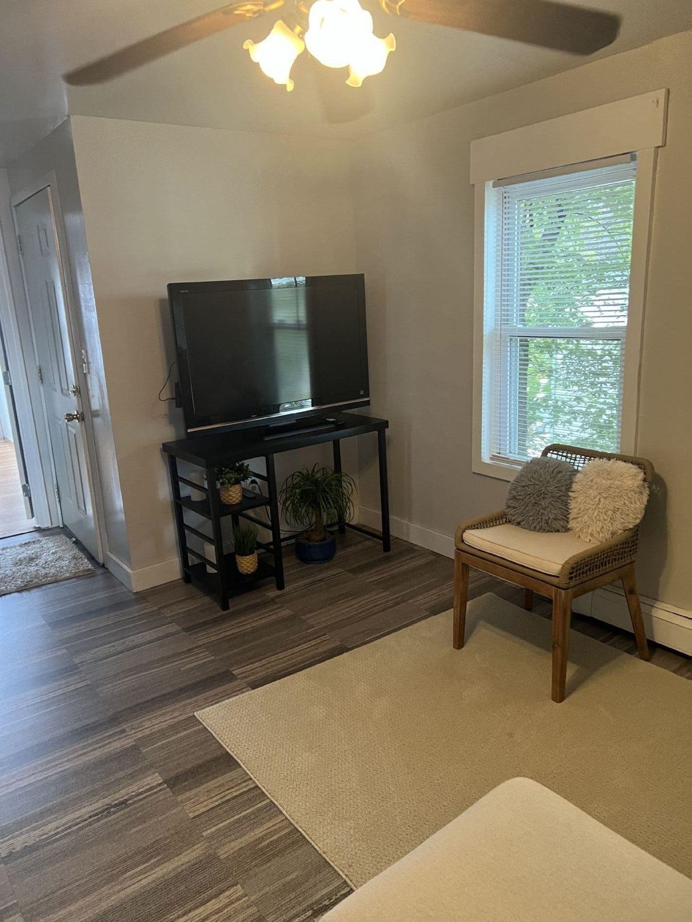 320 Cedar Street 3