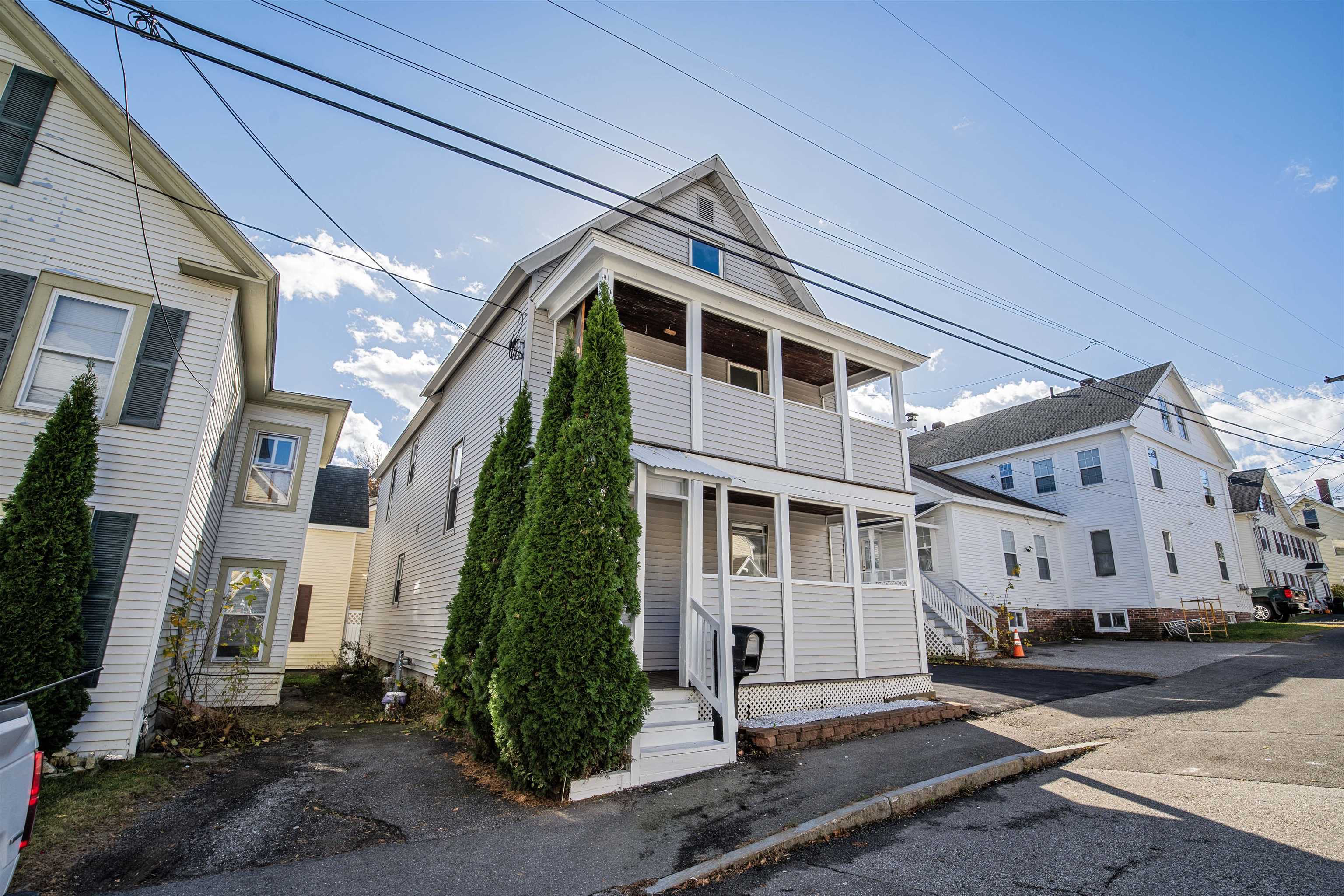 Concord, New Hampshire 03301, United States, 4 Bedrooms Bedrooms, ,2 BathroomsBathrooms,Residential,Pending,34738
