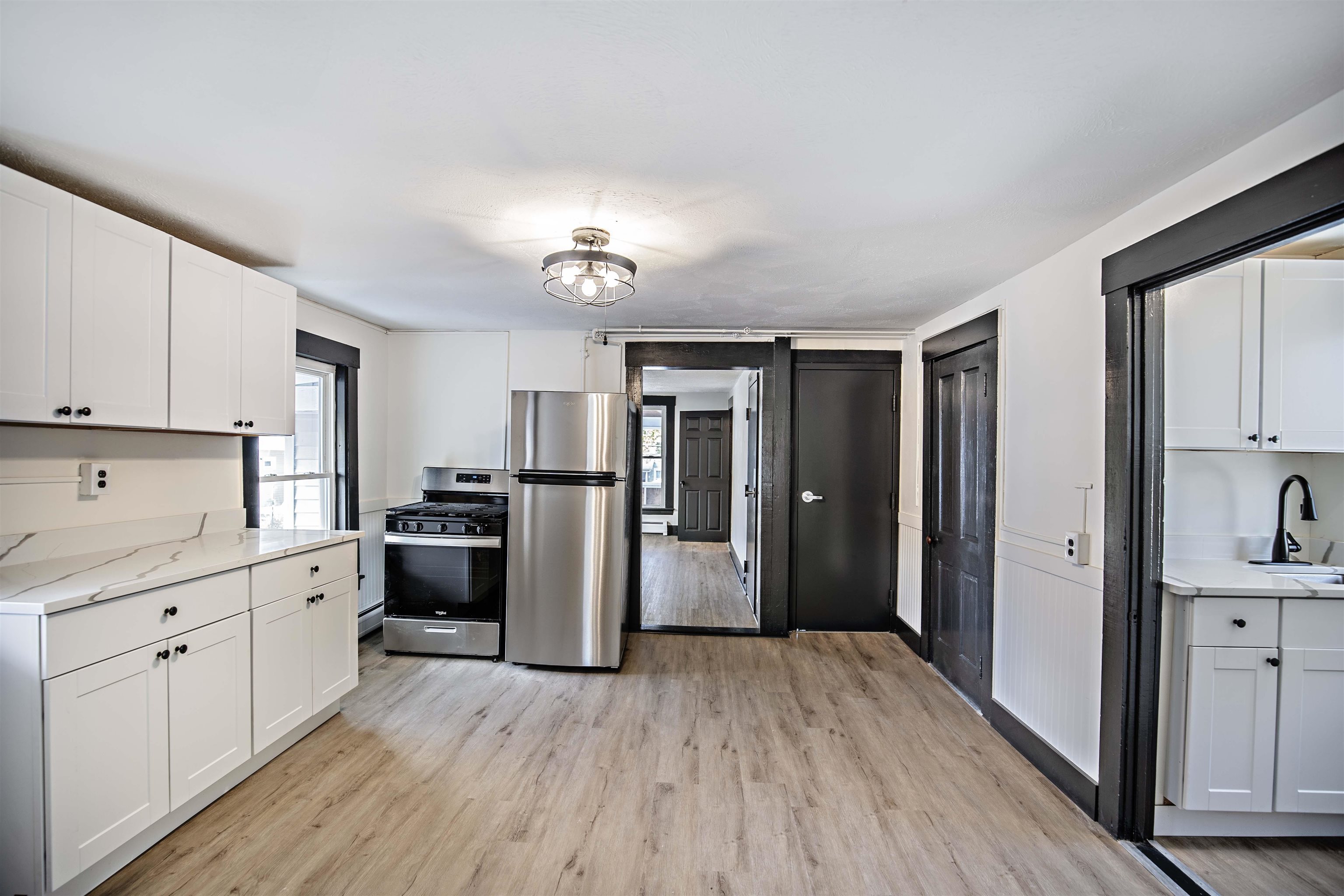 Concord, New Hampshire 03301, United States, 4 Bedrooms Bedrooms, ,2 BathroomsBathrooms,Residential,Pending,34738