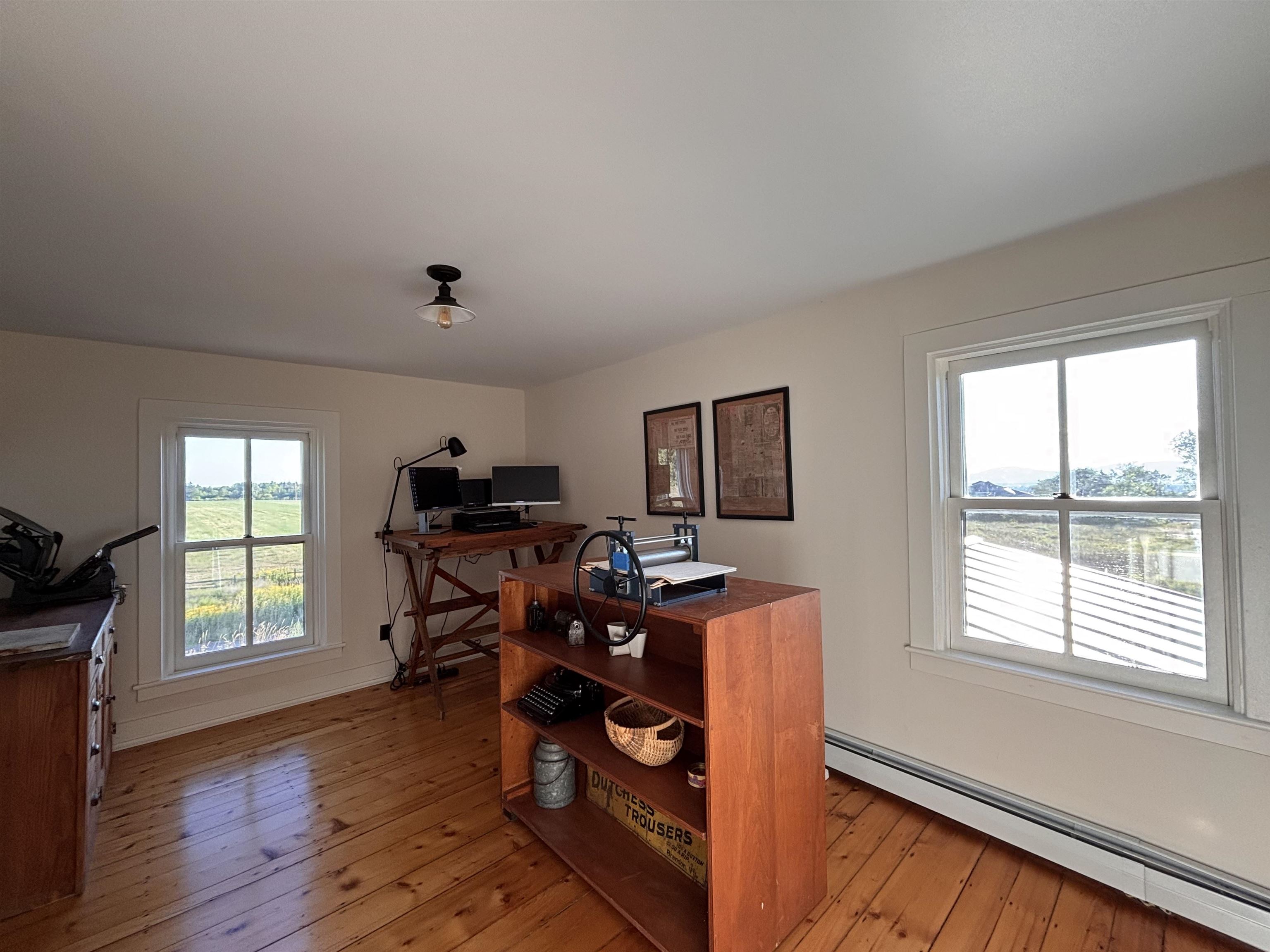 Addison, Vermont 05491, United States, 4 Bedrooms Bedrooms, ,1 BathroomBathrooms,Residential,Active,198744