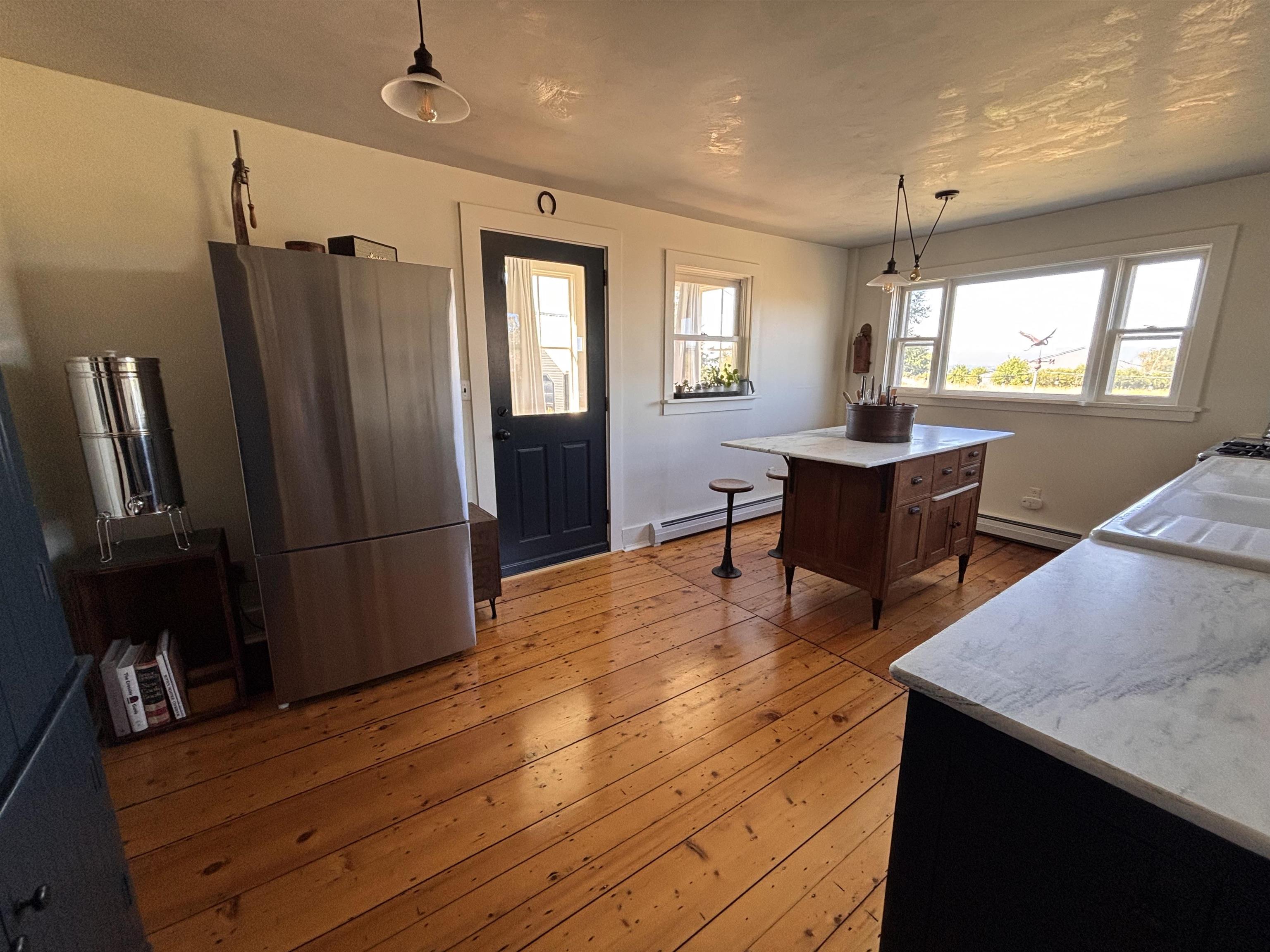 Addison, Vermont 05491, United States, 4 Bedrooms Bedrooms, ,1 BathroomBathrooms,Residential,Active,198744