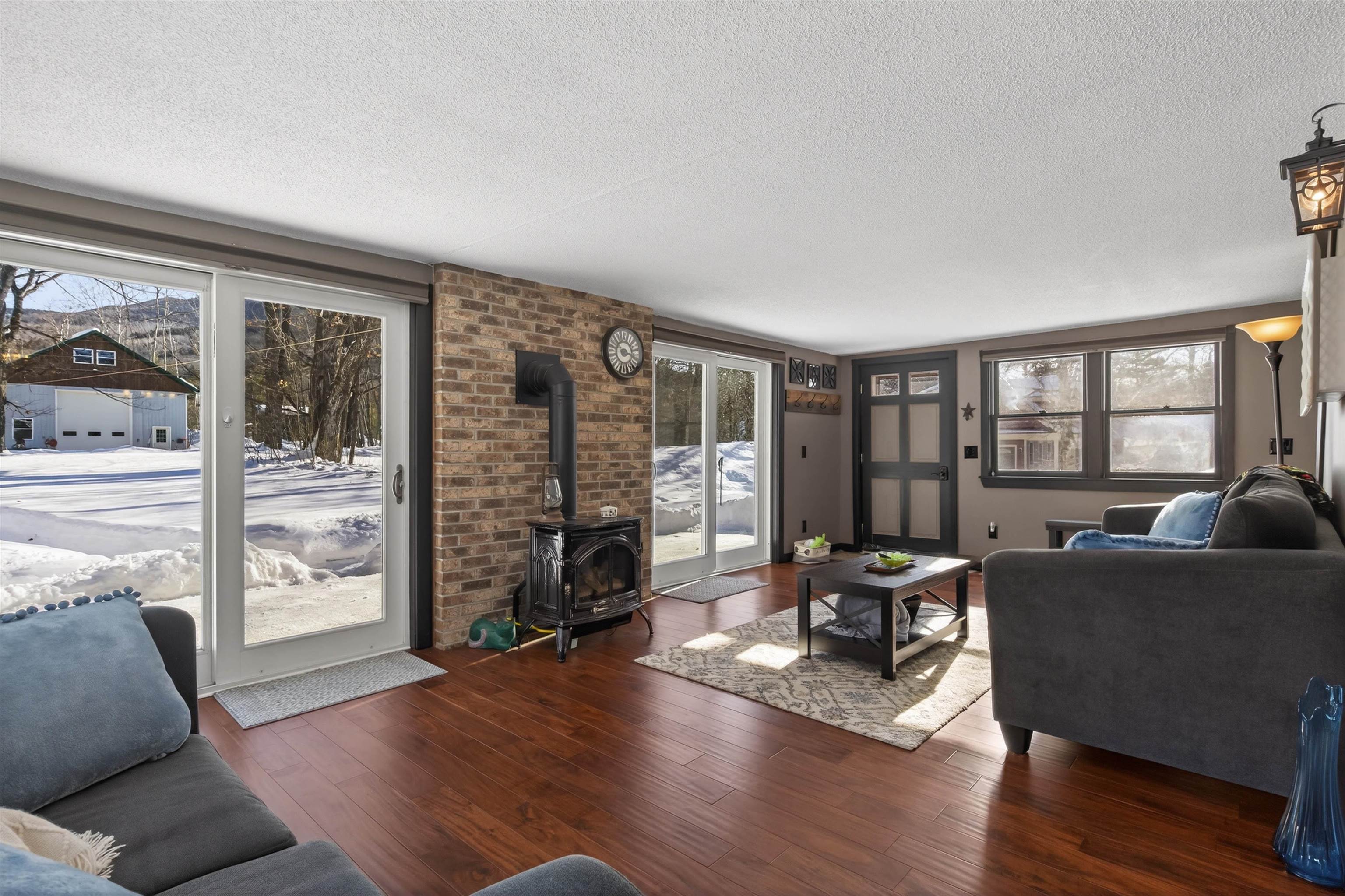 378 New Hampshire Route 16A 4