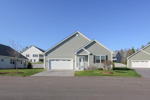 12 Mulberry Lane Hooksett NH 03106