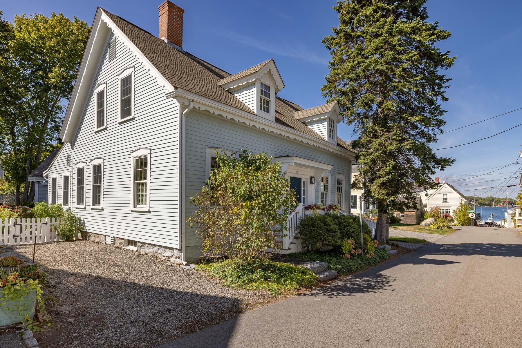 15 Atkinson Street