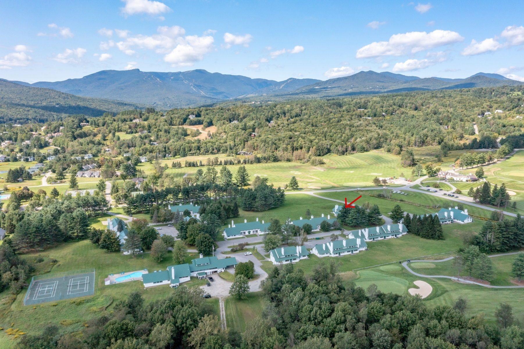 261 Village Green Drive 10E