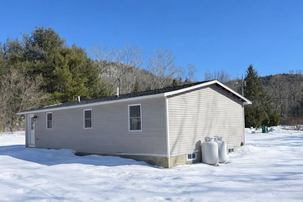 Photo of 21 Kapper Drive, Winchester, NH 03470 (MLS # 5077847)