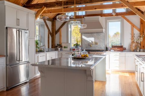 Photo of 24 Great Bay Road, Greenland, NH 03840 (MLS # 5082520)