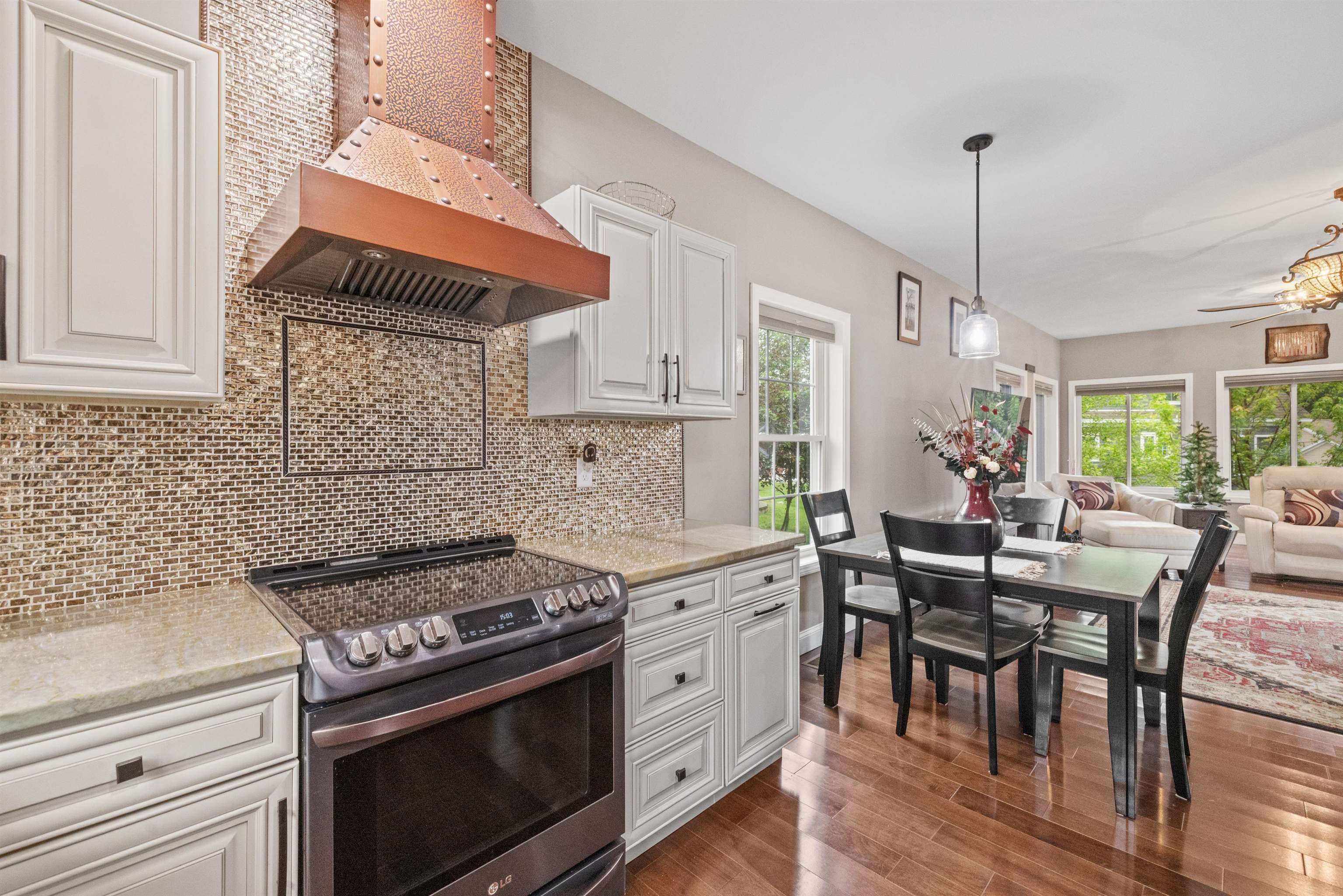 Laconia, New Hampshire 03246, United States, 2 Bedrooms Bedrooms, ,2 BathroomsBathrooms,Residential,Active,149392