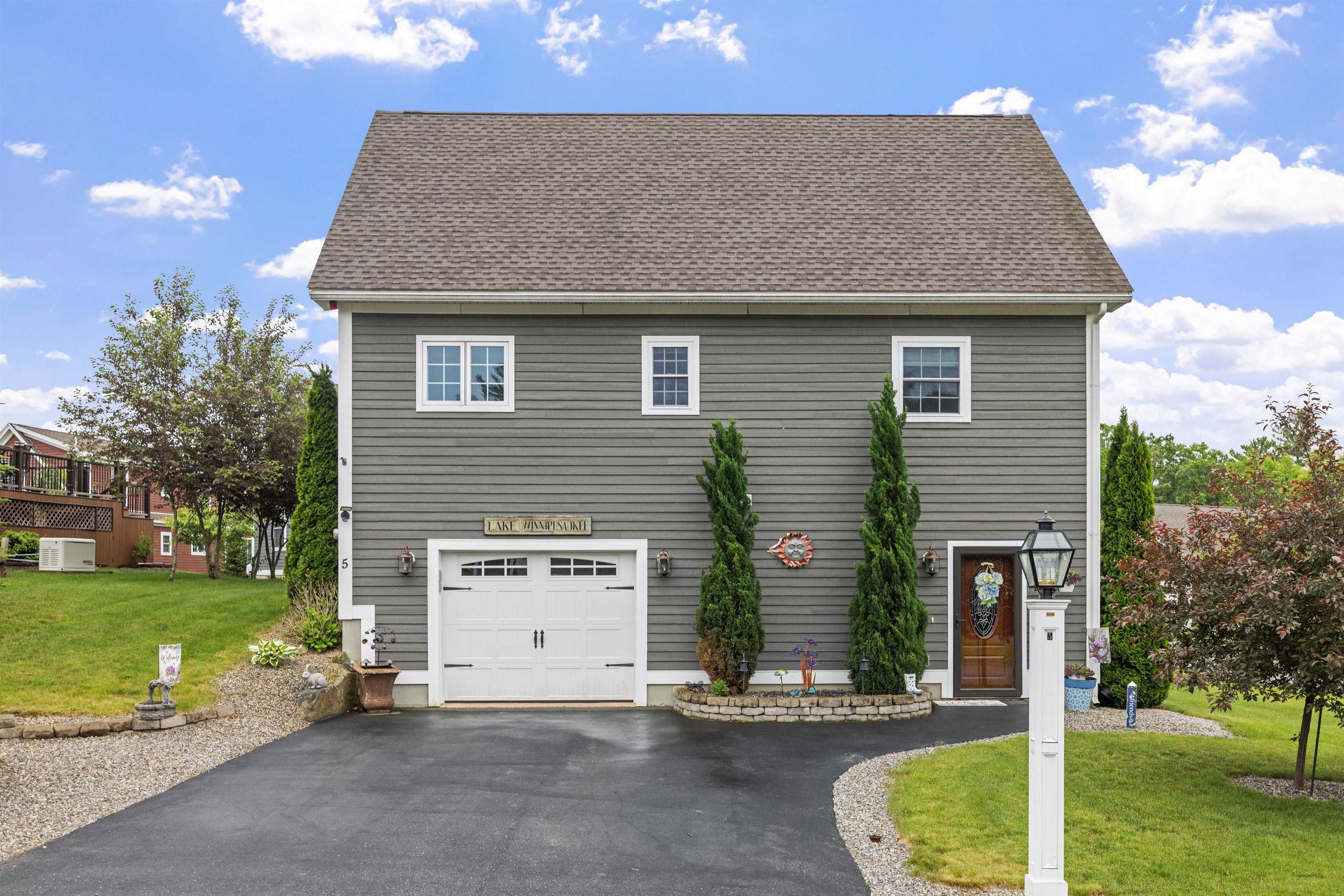 Laconia, New Hampshire 03246, United States, 2 Bedrooms Bedrooms, ,2 BathroomsBathrooms,Residential,Active,149392