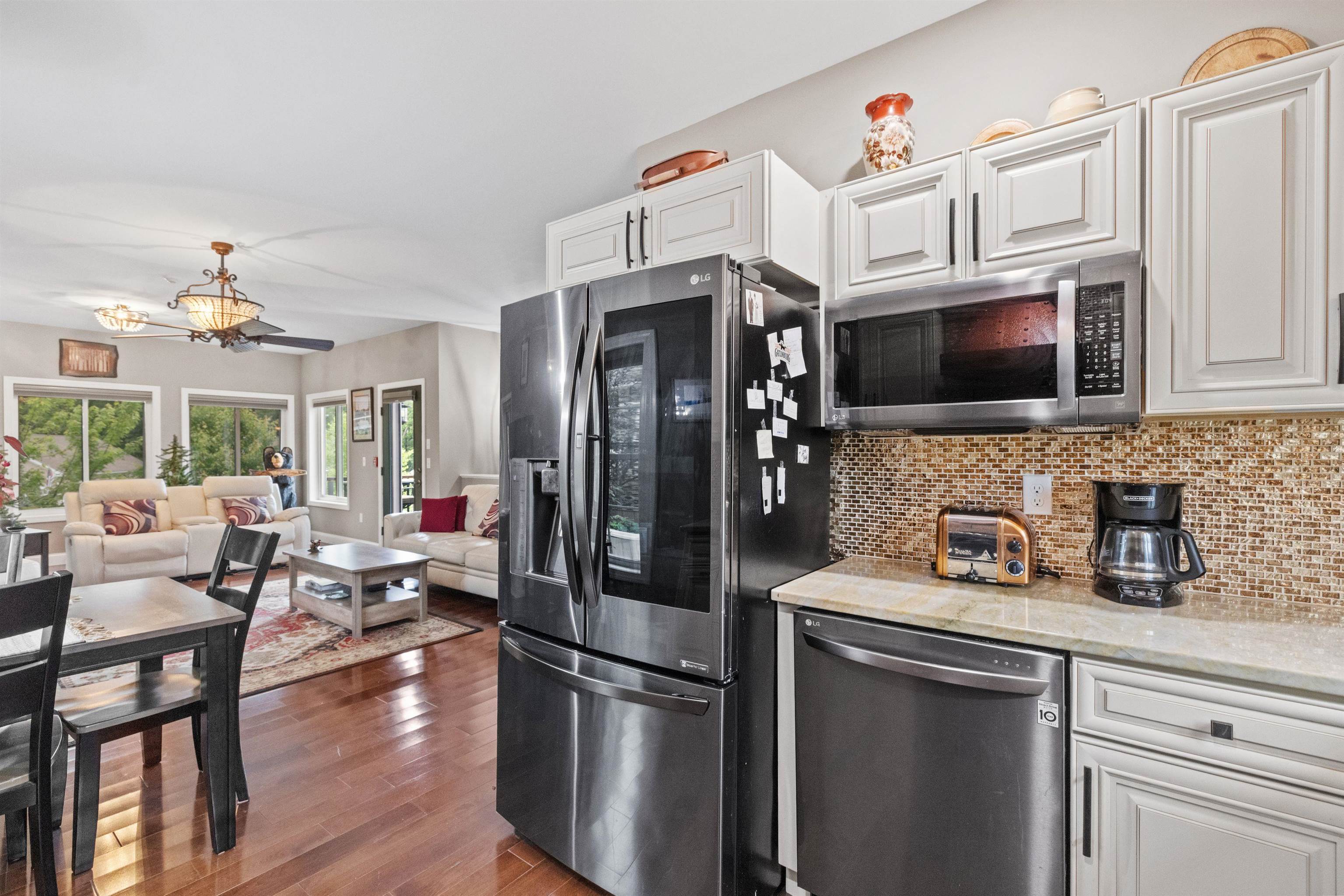 Laconia, New Hampshire 03246, United States, 2 Bedrooms Bedrooms, ,2 BathroomsBathrooms,Residential,Active,149392