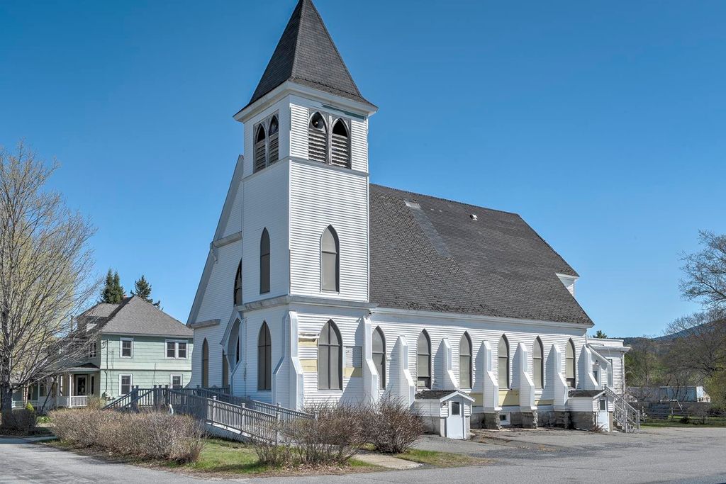 Photo of 33 School Street, Troy, NH 03465 (MLS # 5039722)