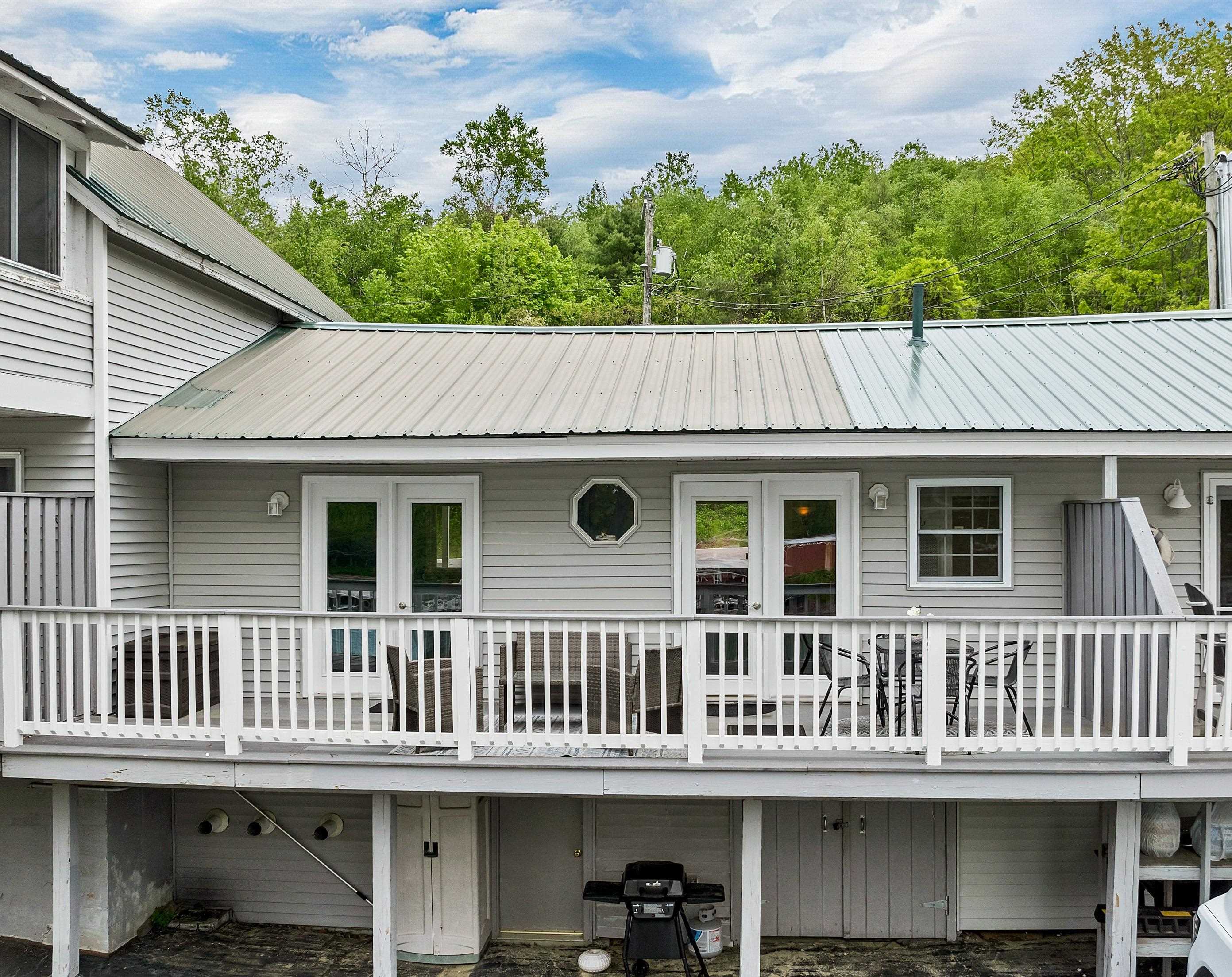 1144 Weirs Boulevard 20
