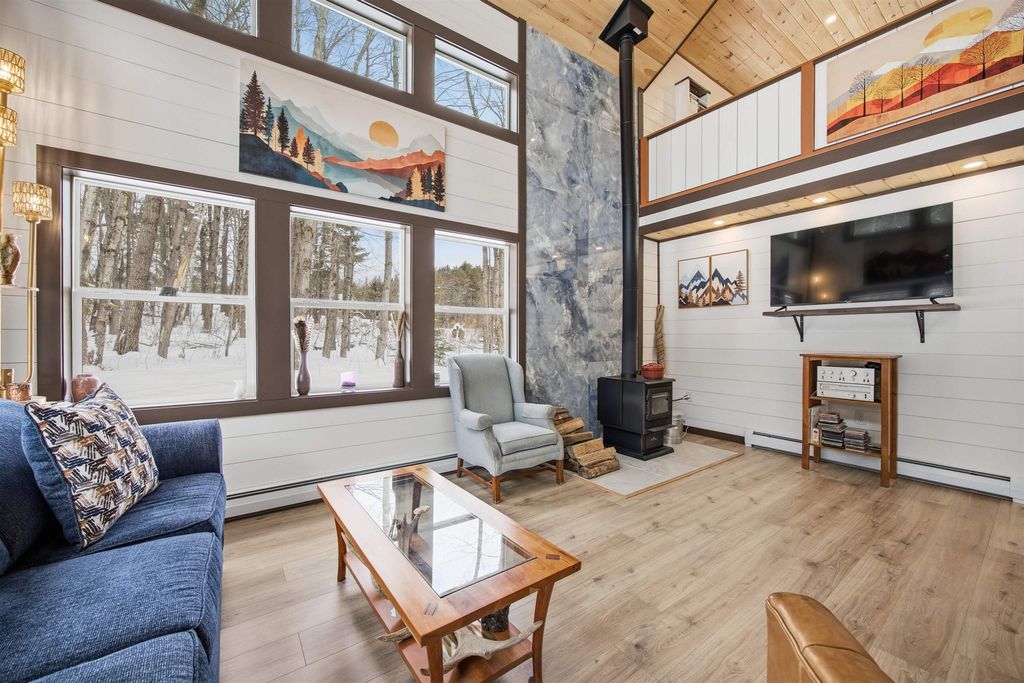 Photo of 535 North Road, Sunapee, NH 03782 (MLS # 5077860)