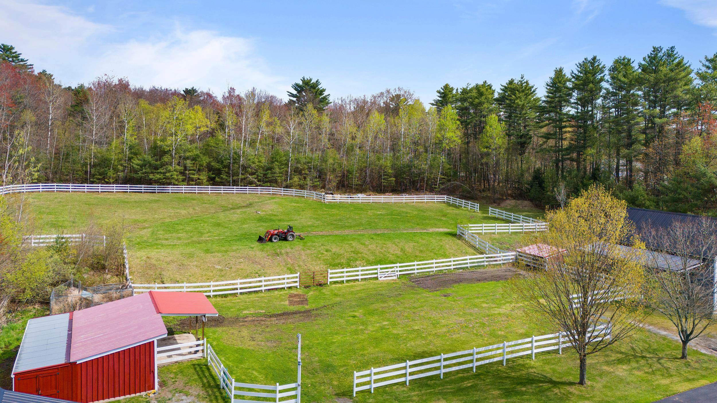 3 Hemlock Hill Drive