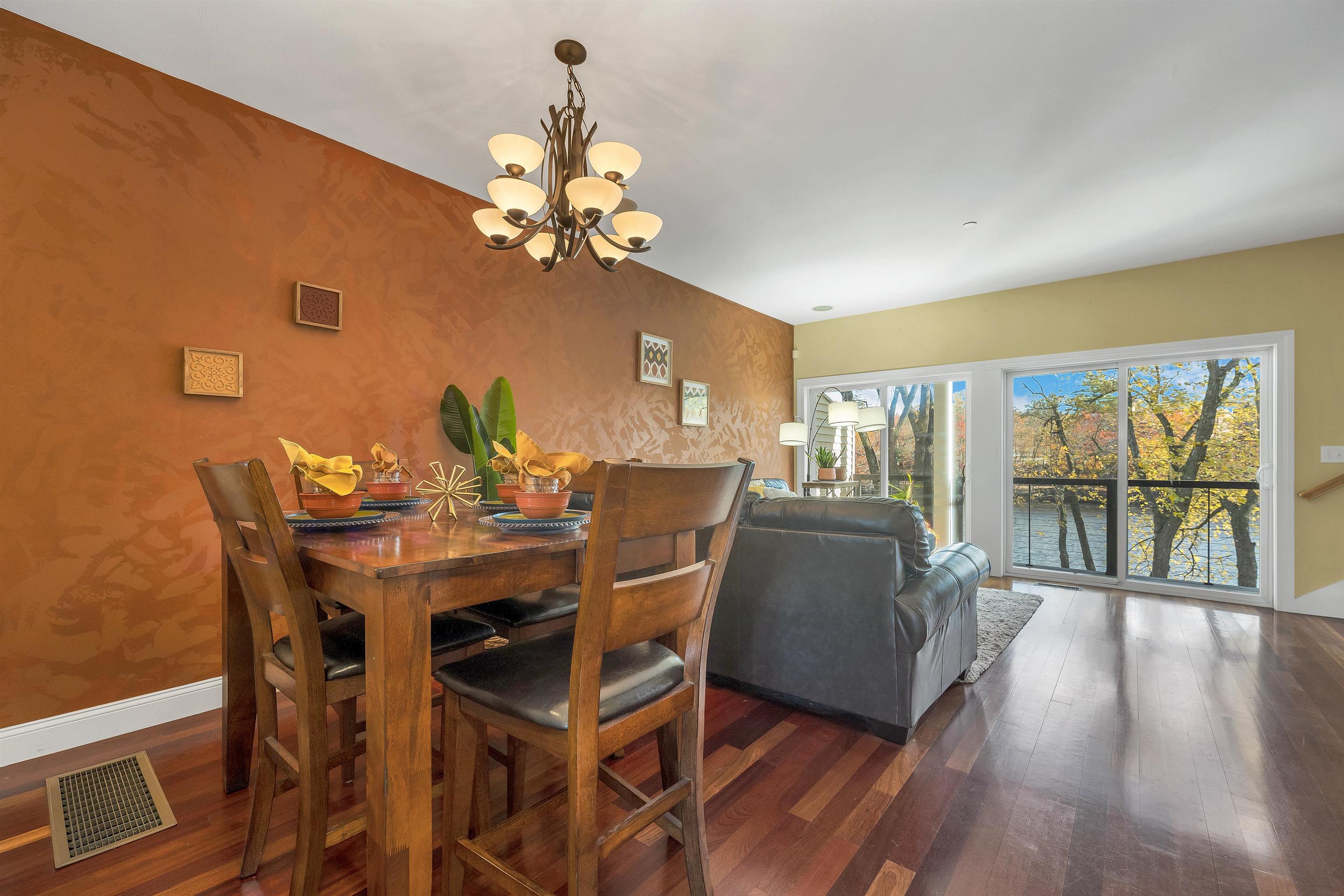 17 River Front Drive 3