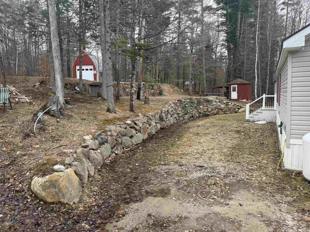 Photo of 105 Brock Hill Road, Grafton, NH 03240 (MLS # 5081592)