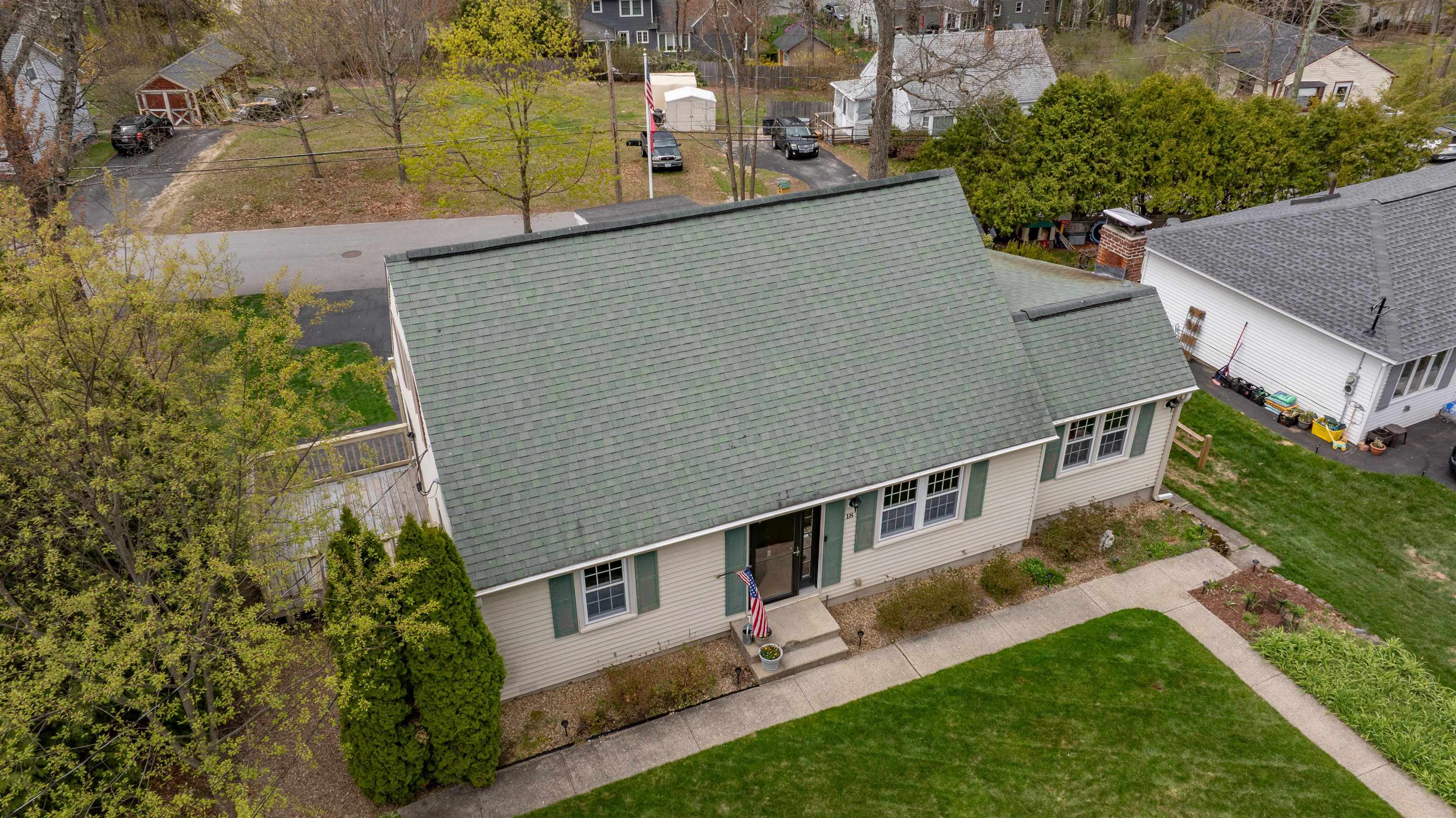 18 Hillside Drive