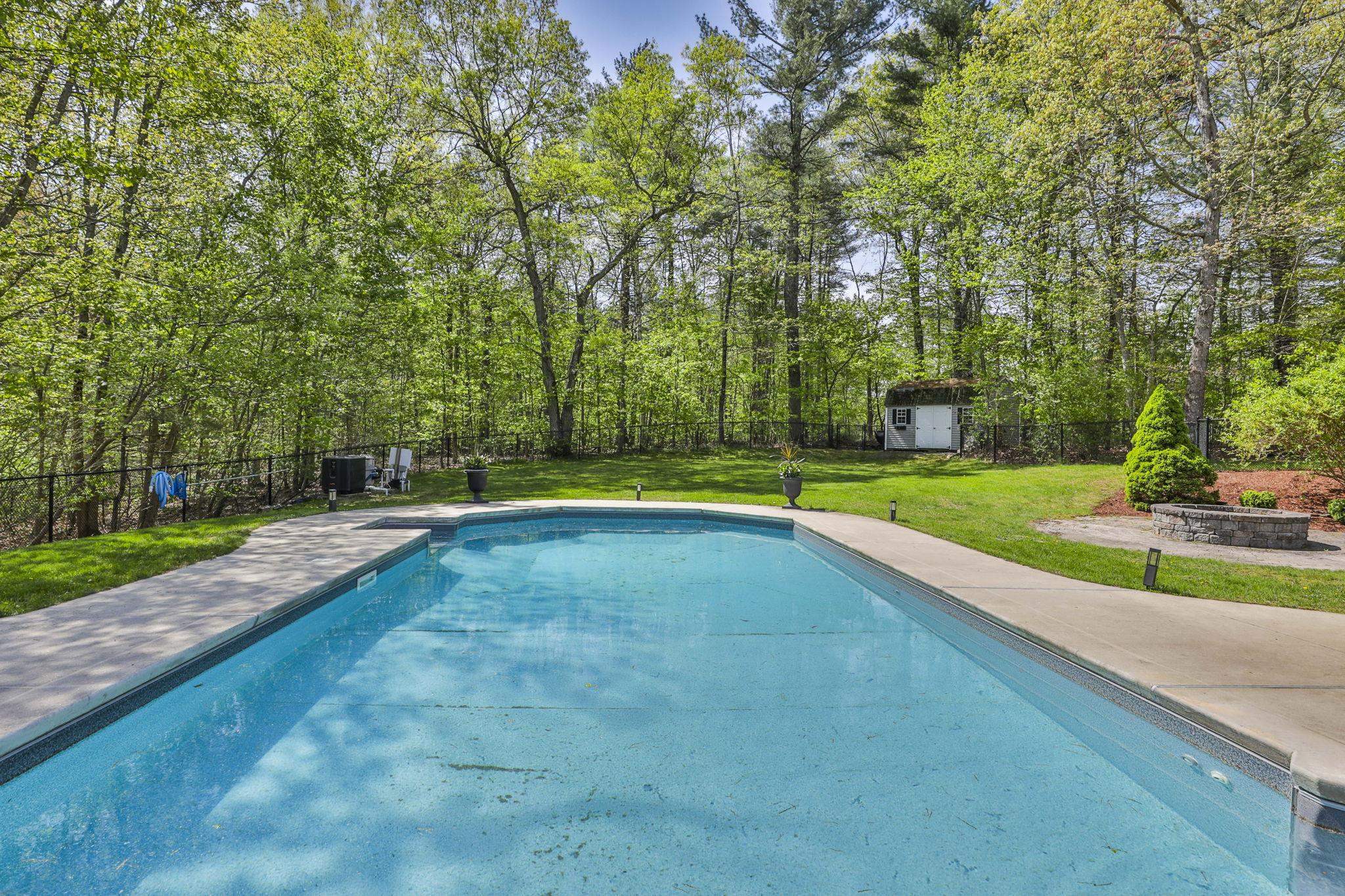 32 Glance Road