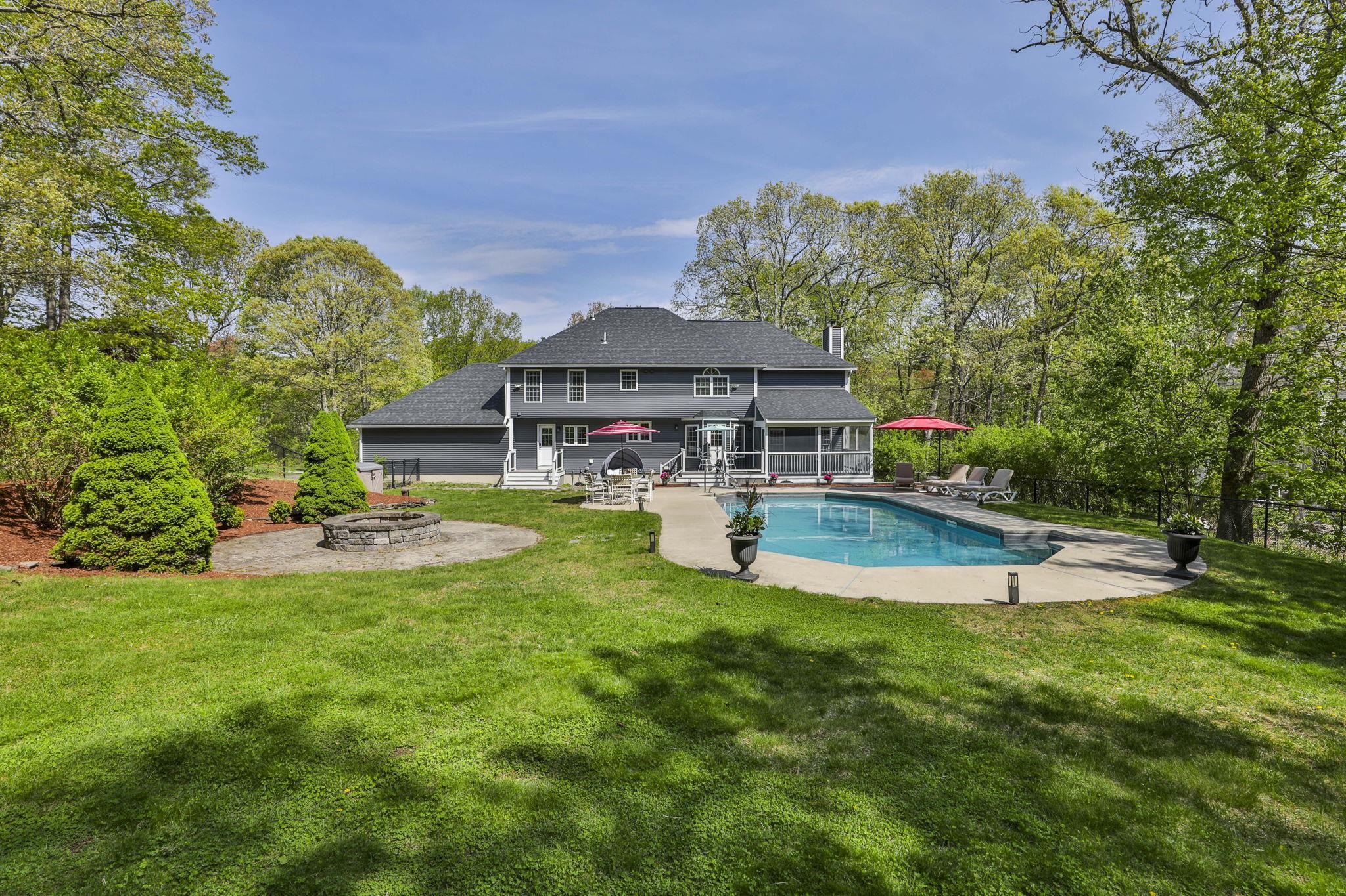 32 Glance Road