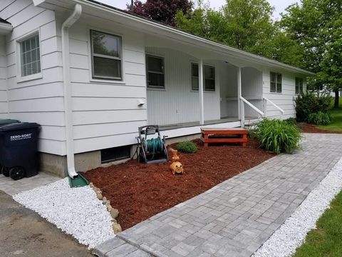 11 Bryant Lane Enfield NH 03748