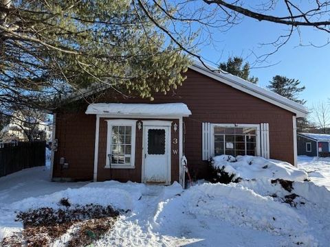 Photo of 3 Newport Avenue, Newport, NH 03773 (MLS # 5075347)