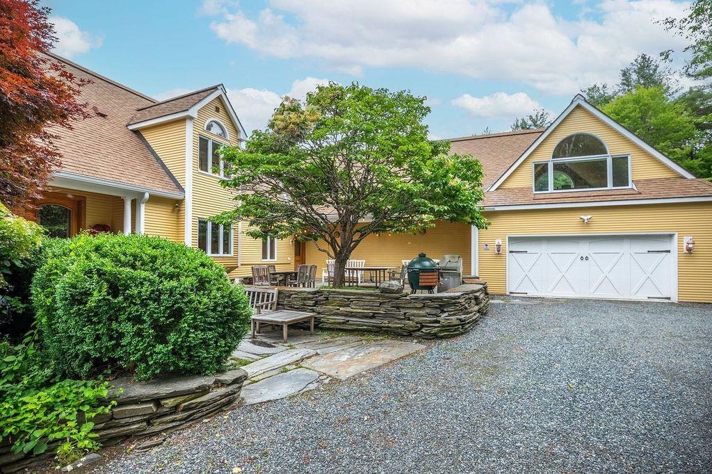 134 Chester Arthur Road