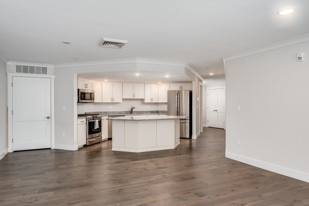 Photo of 150 US Highway 1 Bypass #209, Portsmouth, NH 03801 (MLS # 5057089)