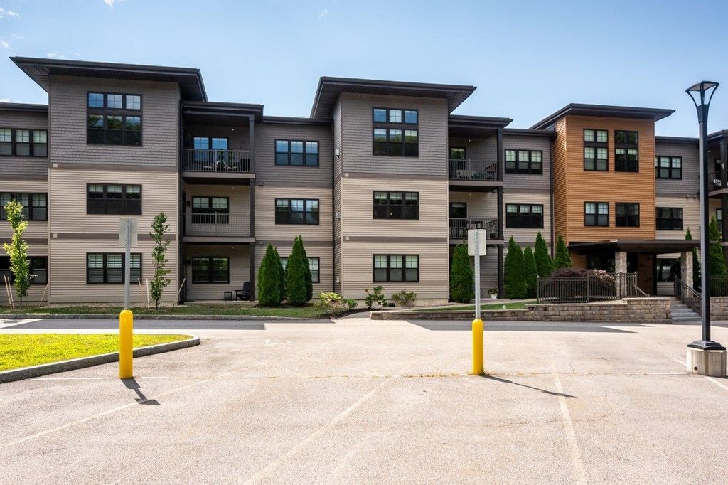 Photo of 150 US Highway 1 Bypass #209, Portsmouth, NH 03801 (MLS # 5057089)