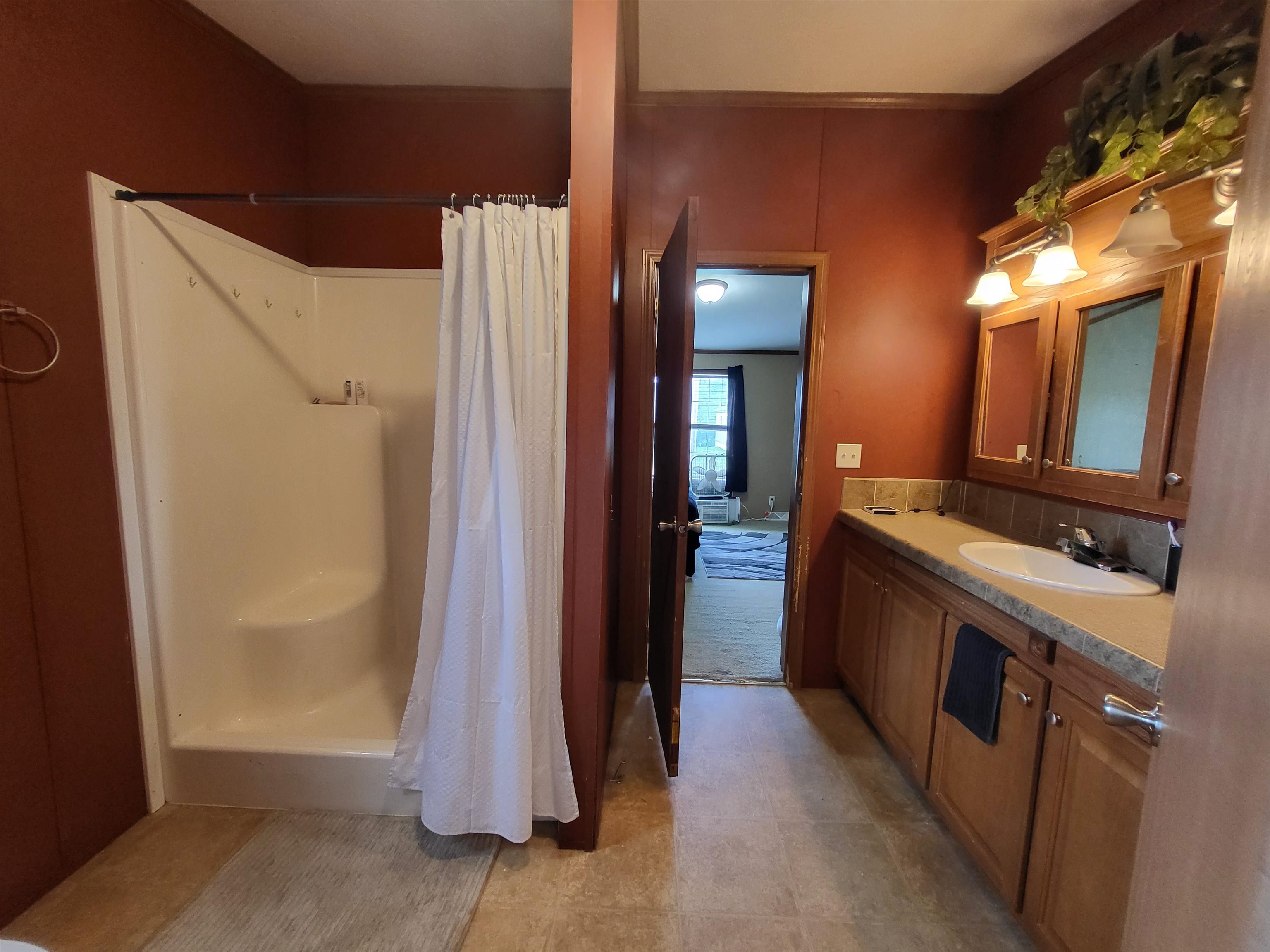 Barre Town, Vermont 05641, United States, 3 Bedrooms Bedrooms, ,2 BathroomsBathrooms,Residential,Active,143769