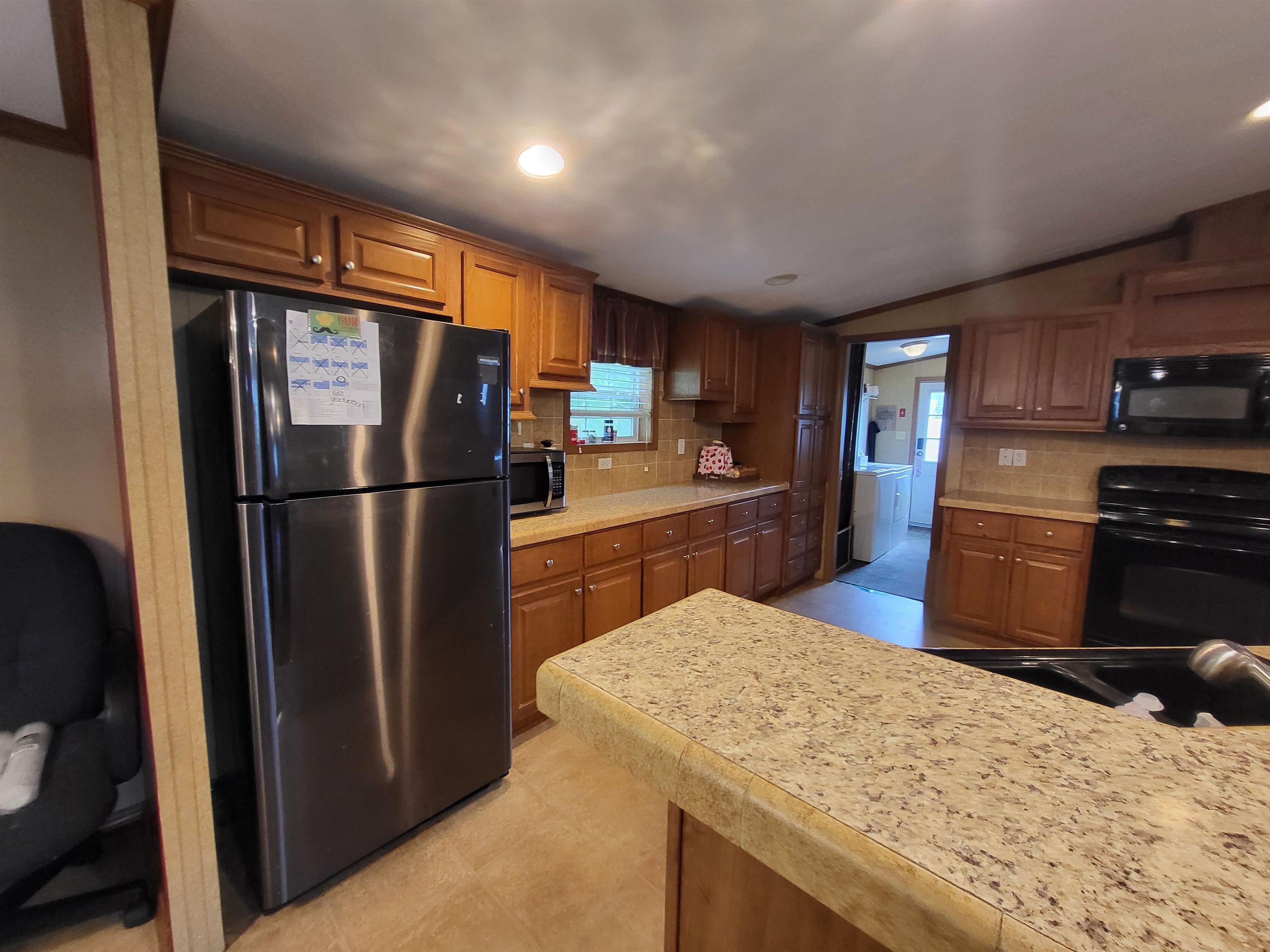 Barre Town, Vermont 05641, United States, 3 Bedrooms Bedrooms, ,2 BathroomsBathrooms,Residential,Active,143769