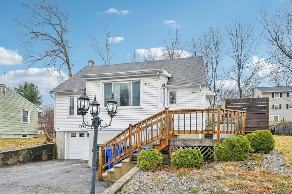 Photo of 336 Rockland Avenue, Manchester, NH 03102 (MLS # 5081421)