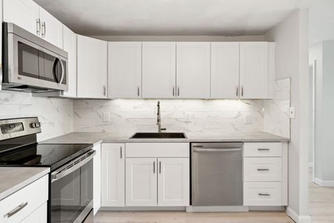 35 Andrew Street 12 Manchester NH 03104