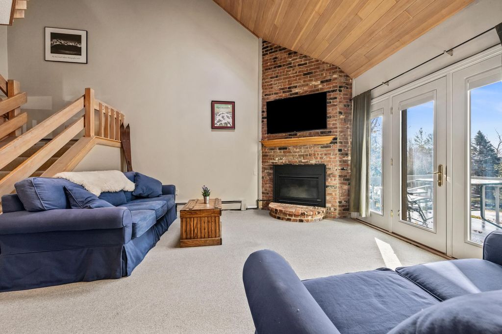 Photo of 82 Wentworth Hall Avenue, Jackson, NH 03846 (MLS # 5068703)