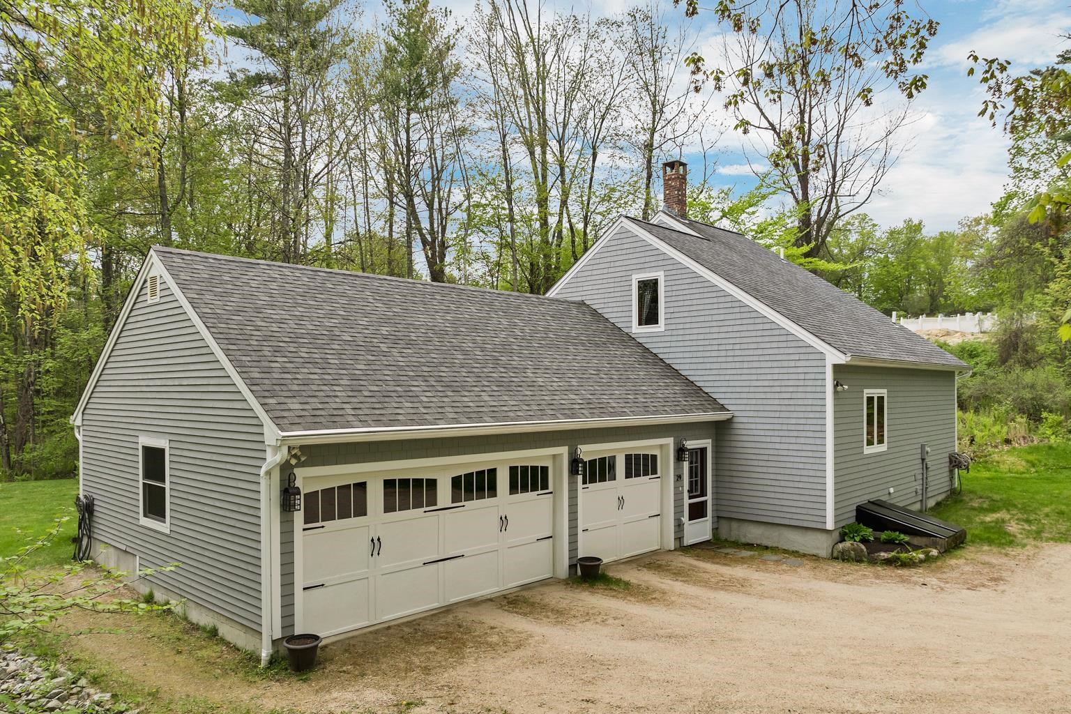 29 Lakeview Drive
