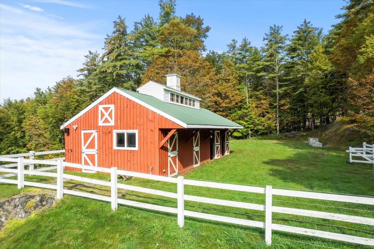 662 Howe Farm Road