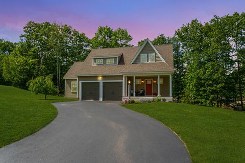 6 Beacon Way Milford NH 03055