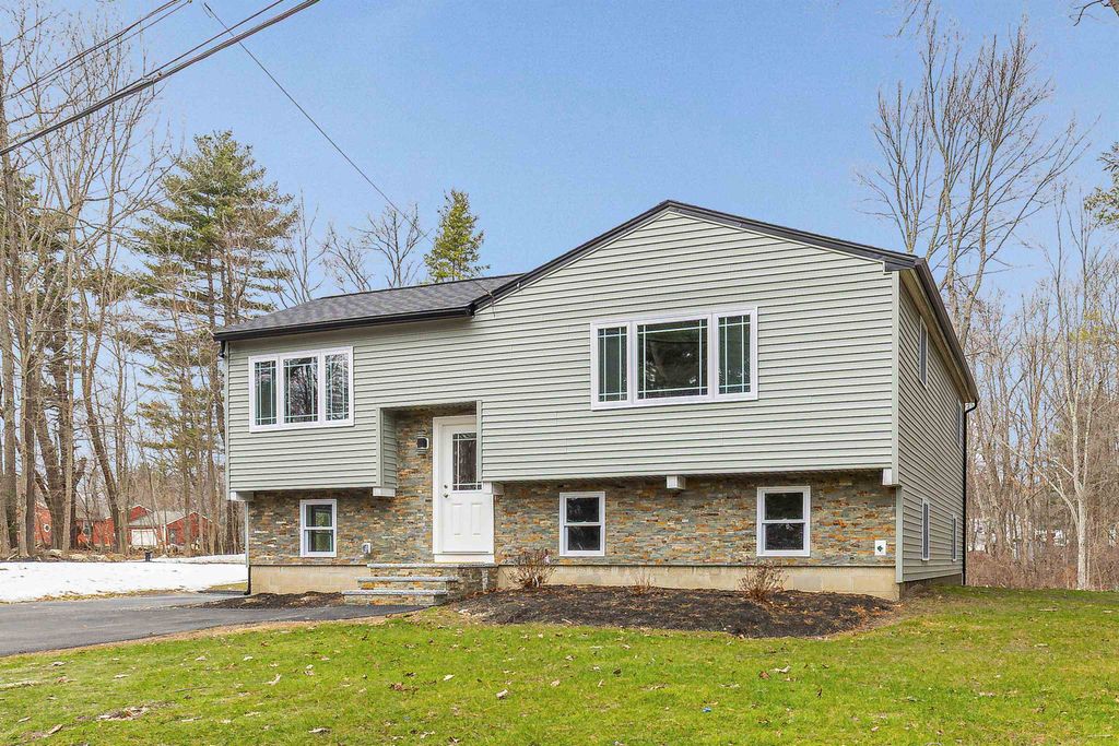Photo of 7 Trues Parkway, Sandown, NH 03873 (MLS # 5069890)