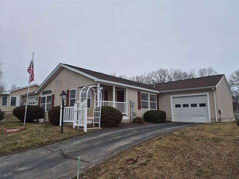 103 Heritage Way Manchester NH 03104