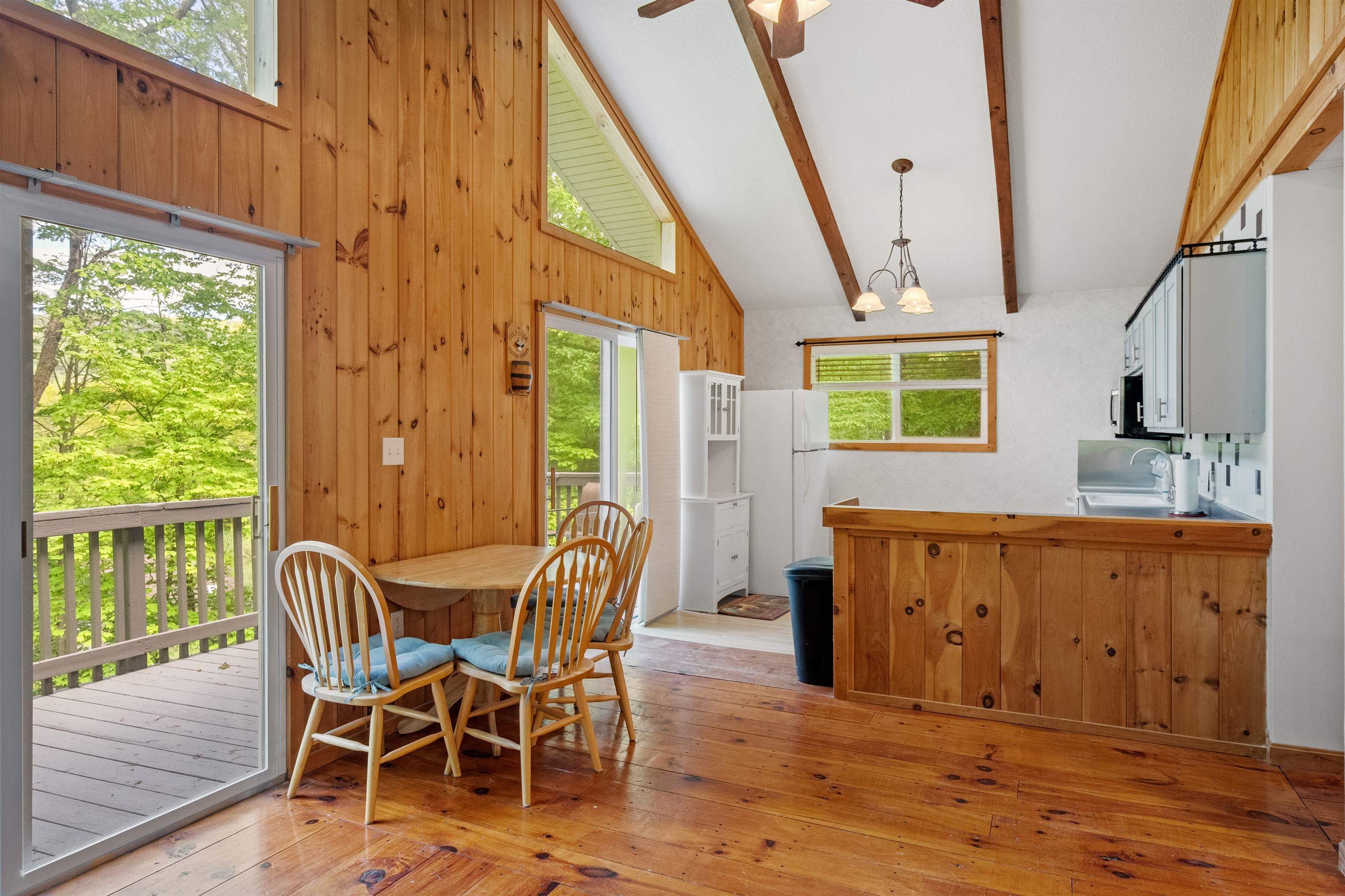 77 Greenleaf Trail