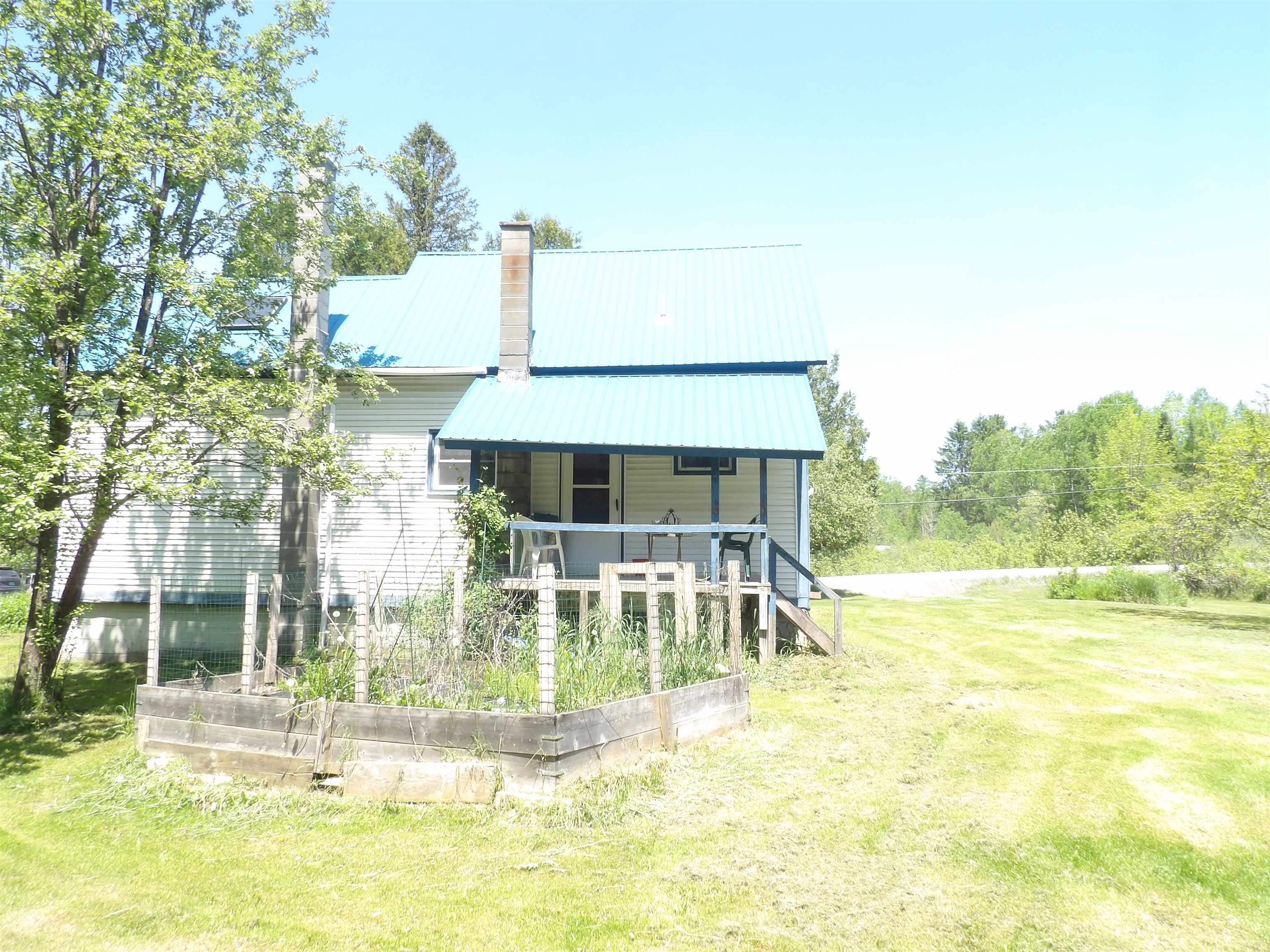 Washington, Vermont 05675, United States, 2 Bedrooms Bedrooms, ,1 BathroomBathrooms,Residential,Active,148950